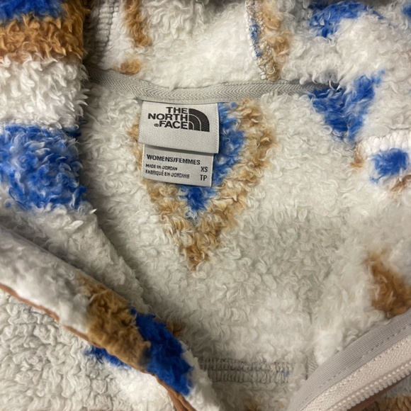 The North Face Campshire High Pile Hoodie - XS - BNWOT - Picture 3 of 6